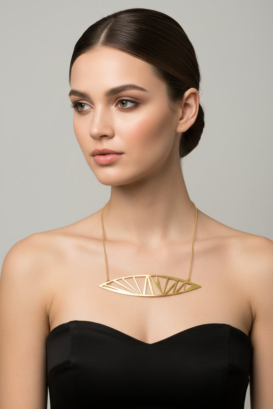 Tribal Tiaben Longneckpiece