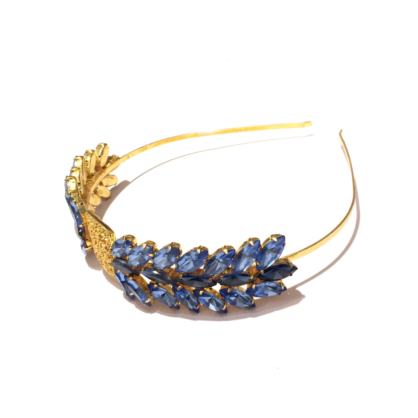 Bezenaa Headdress