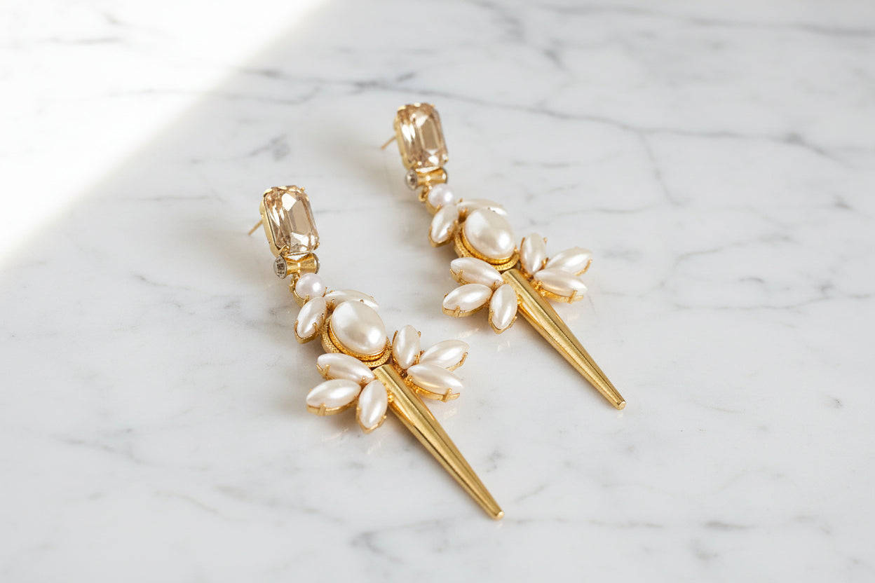 Warrior Pearl Femme Earrings