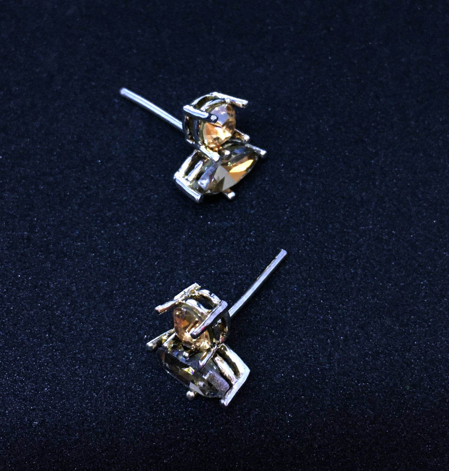 Ash Smoke Black Earrings