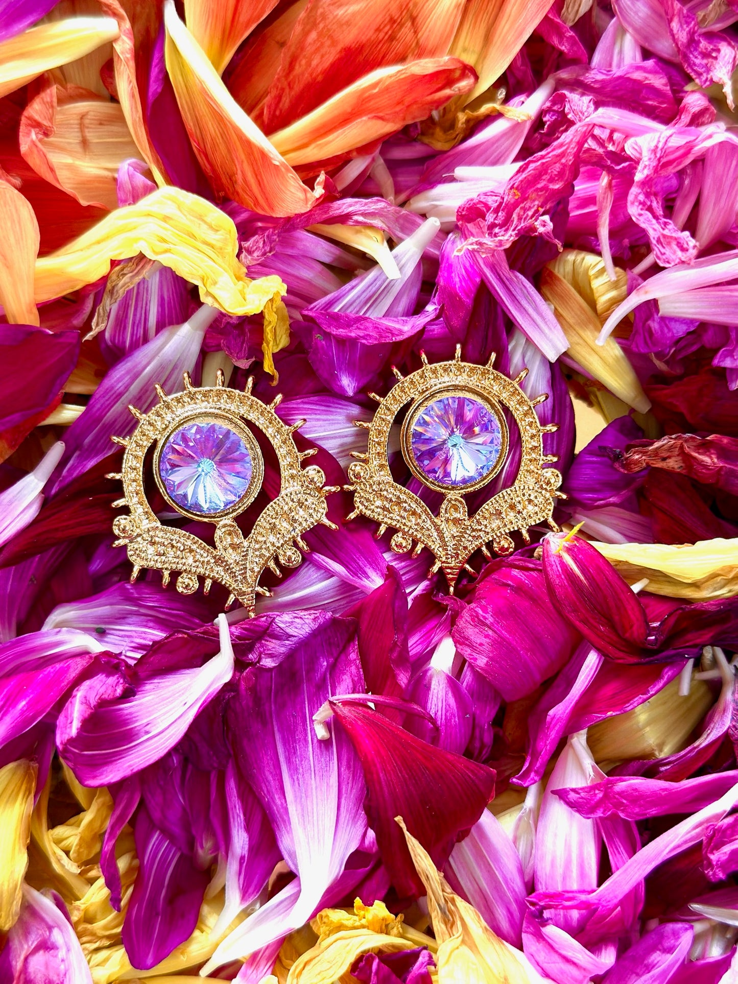 Celestial Aura Crystal Eye Stem Clip