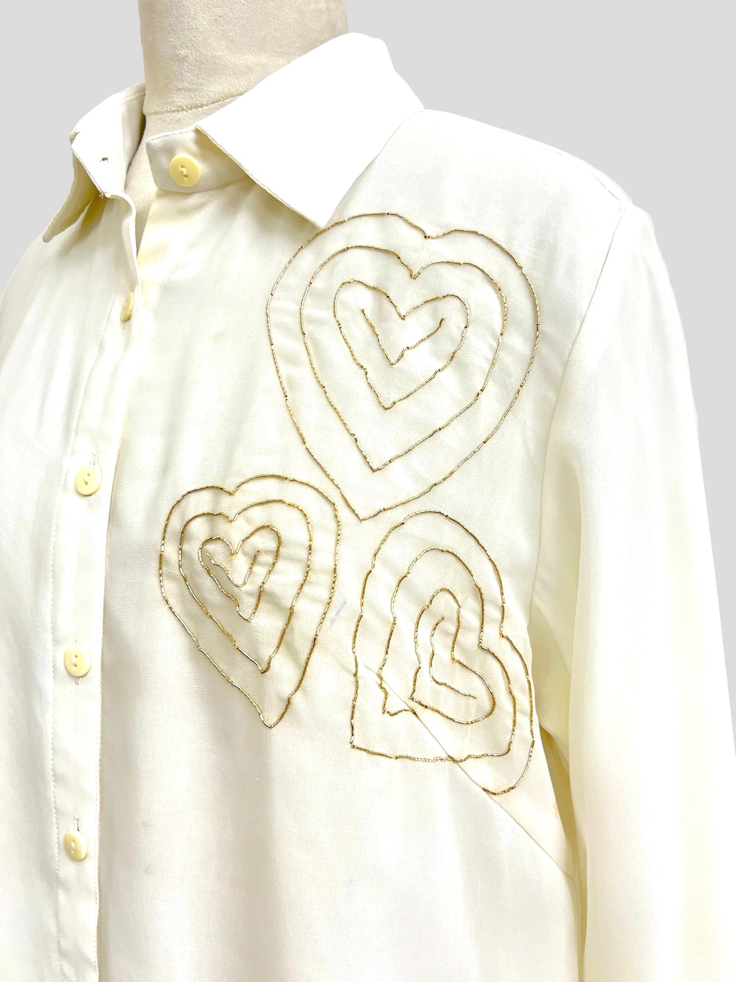 IVORY HEART DABKA SHIRT