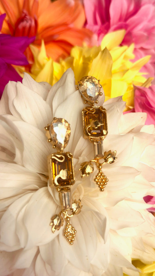 Aashni Leaf Earrings