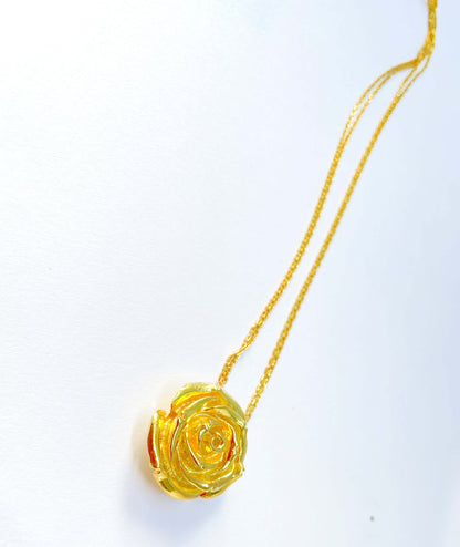 22K Goldplated Rose Pendant