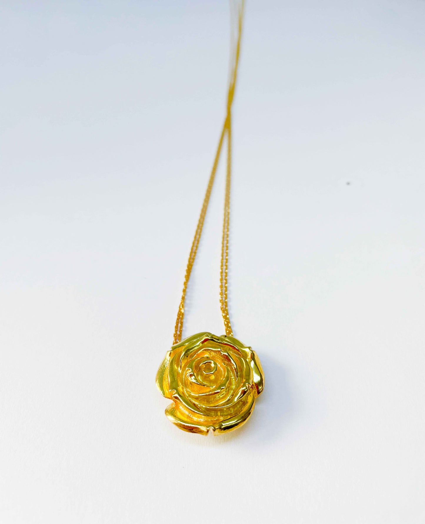 22K Goldplated Rose Pendant