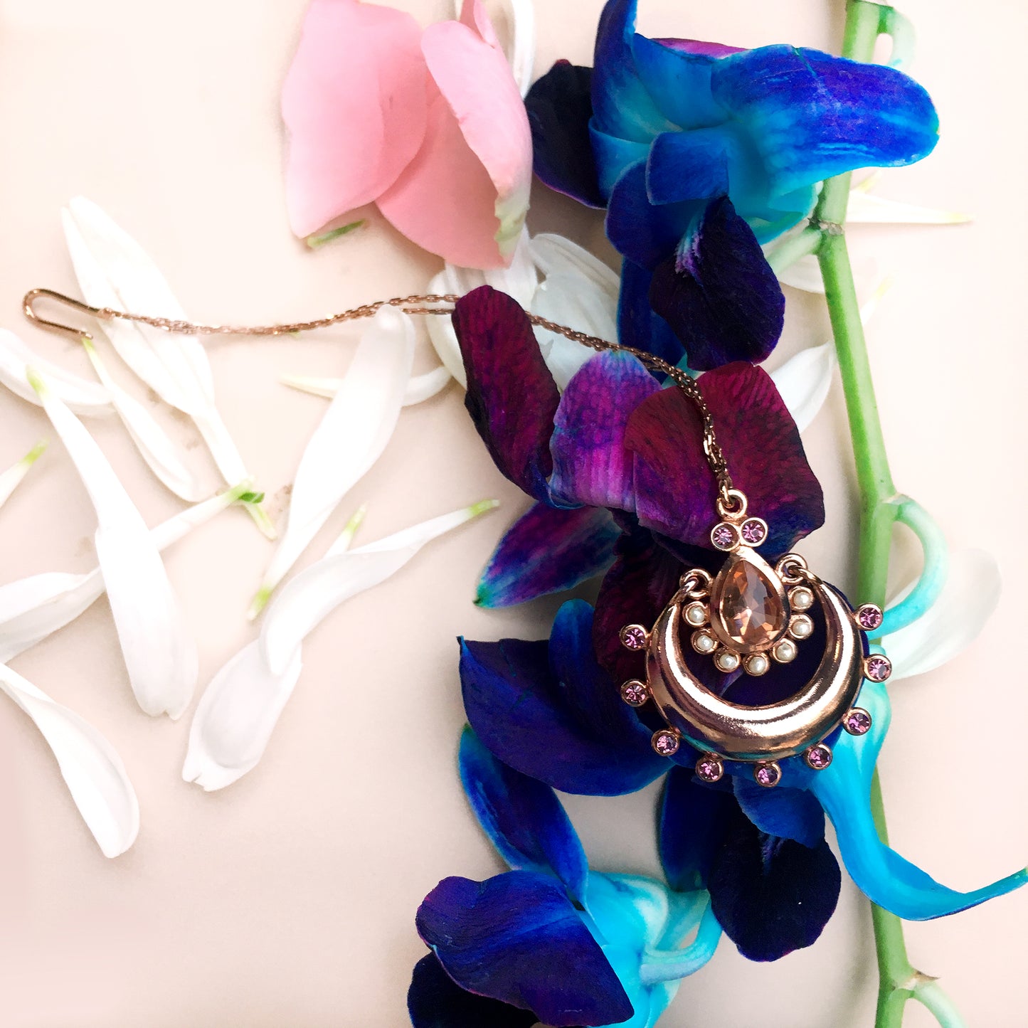 ROSE GOLD LAVENDER FLOWER PHULKARIYAAN MAANGTEEEKA