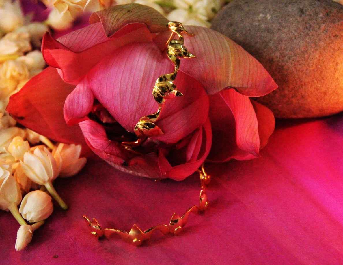 Gold-plated Lotus Fleur Hoops